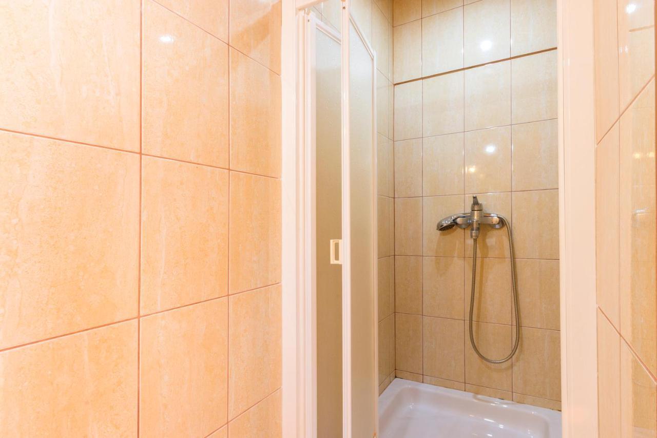 Apartments Dejana Štinjan Екстериор снимка